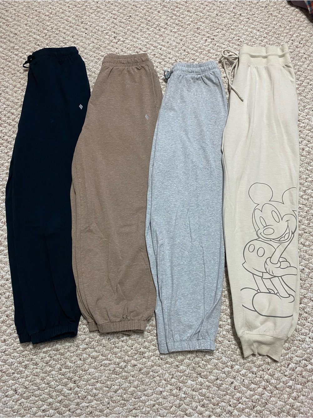 4 PAIR JOGGERS - LARGE